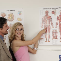 Jessie Rogers and Tommy Gunn in Naughty Bookworms